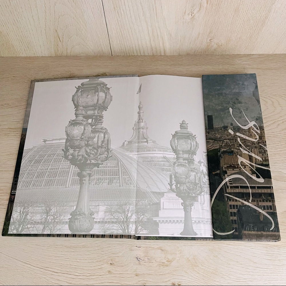 🌻 Cute Paris Notebook/Journal - Picture 4 of 5